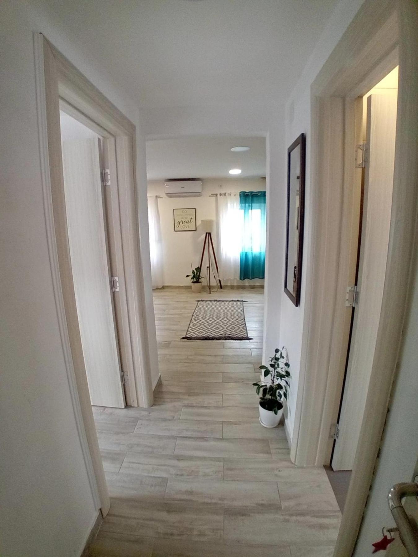 Kiwi Apartments Budva Exterior photo